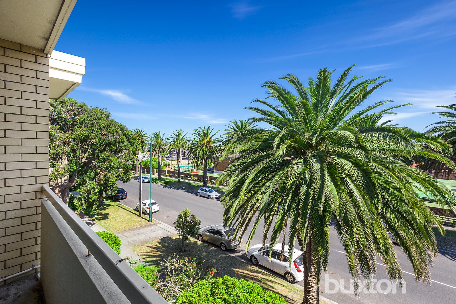 Gallery: 9/91 Beach Road