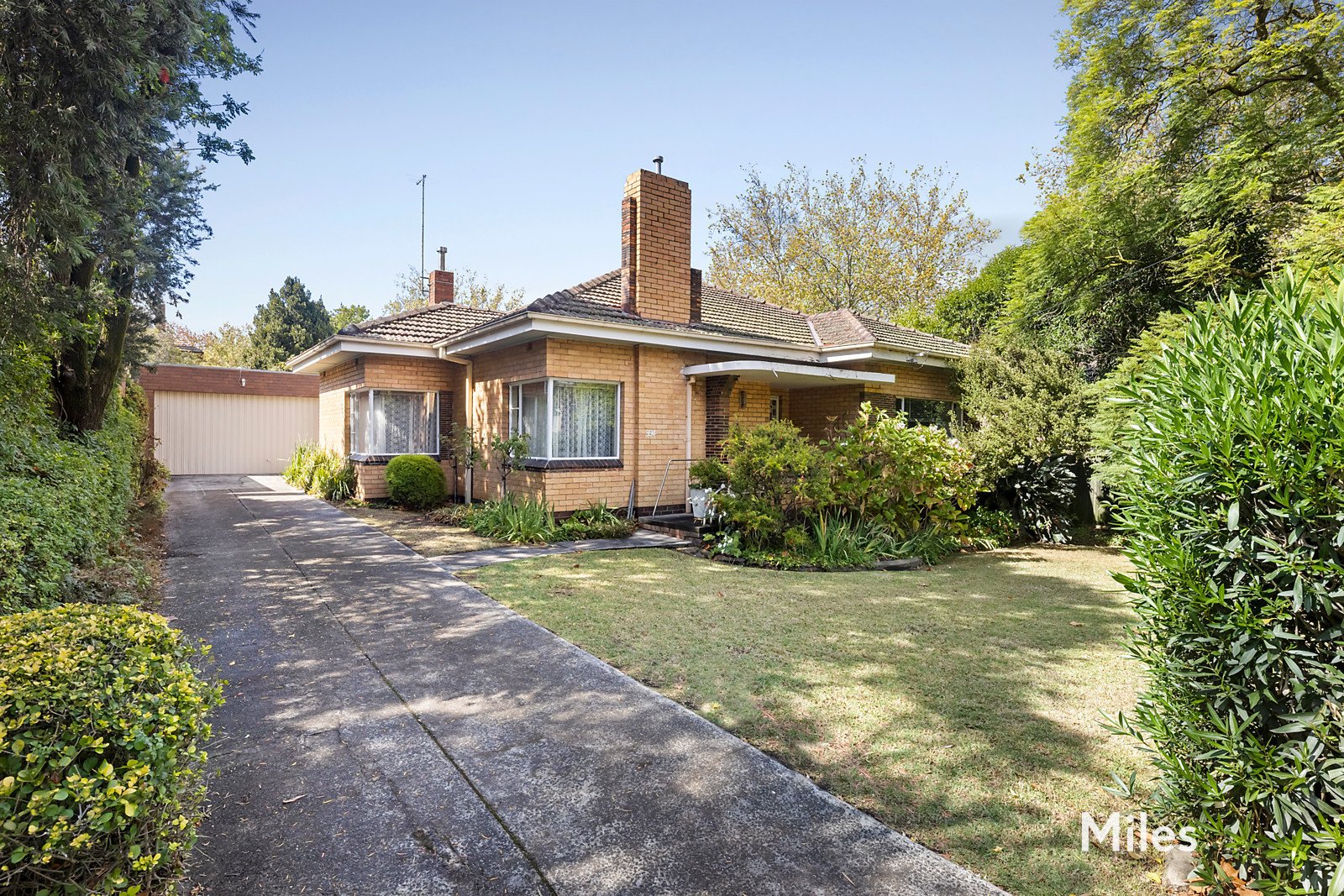 994 Heidelberg Road, Ivanhoe 2 bed, 1 bath House for Sale