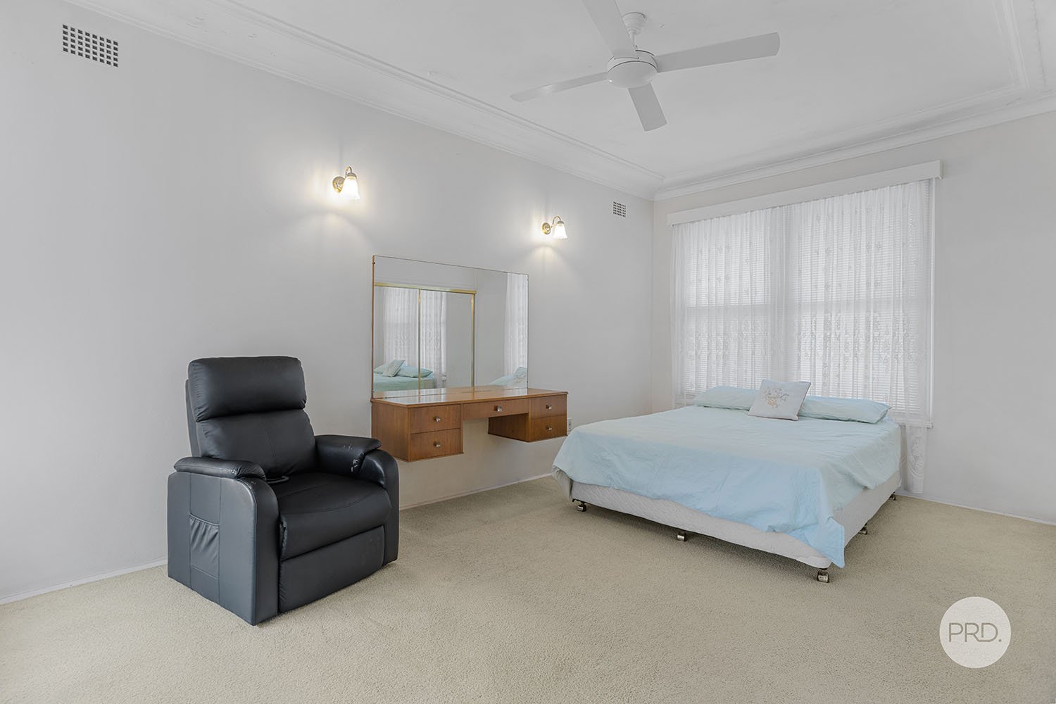 995 Forest Road LUGARNO 12