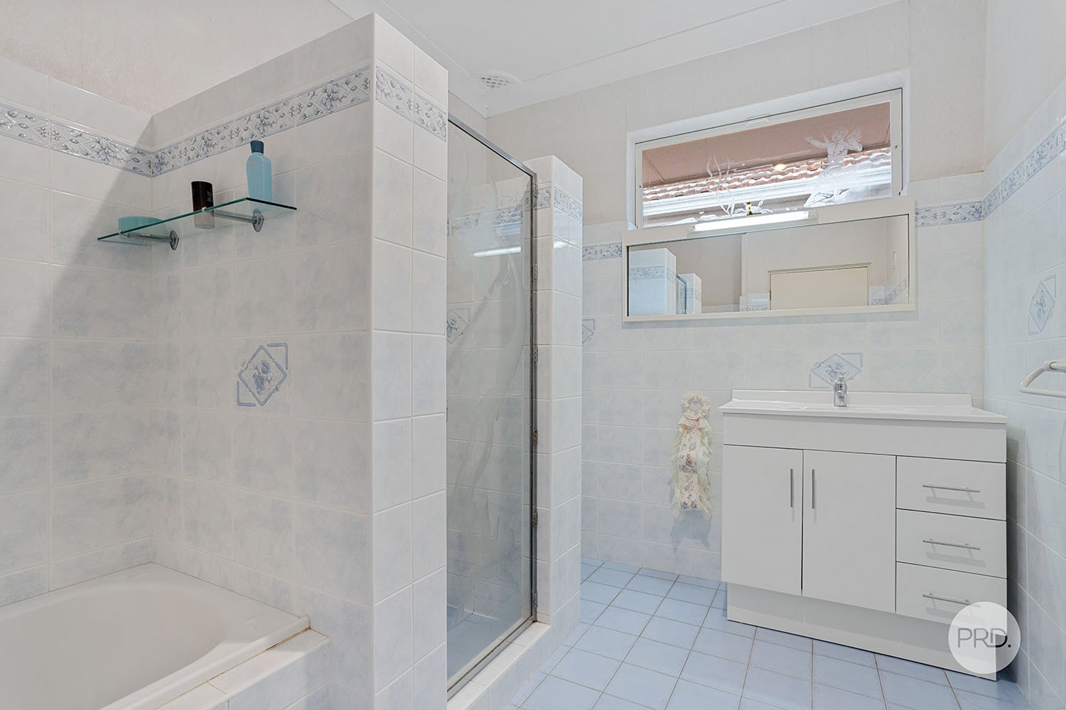 995 Forest Road LUGARNO 13
