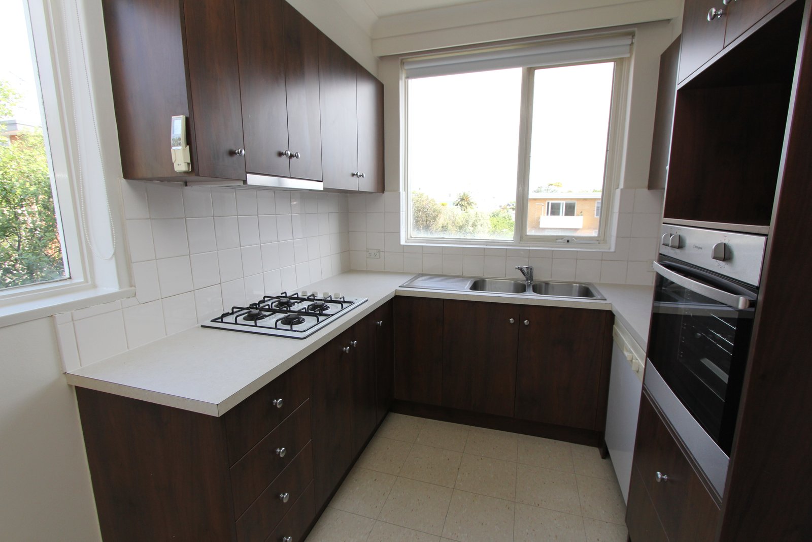 Real Estate and Property in 9/95 Spray Street, Elwood, VIC