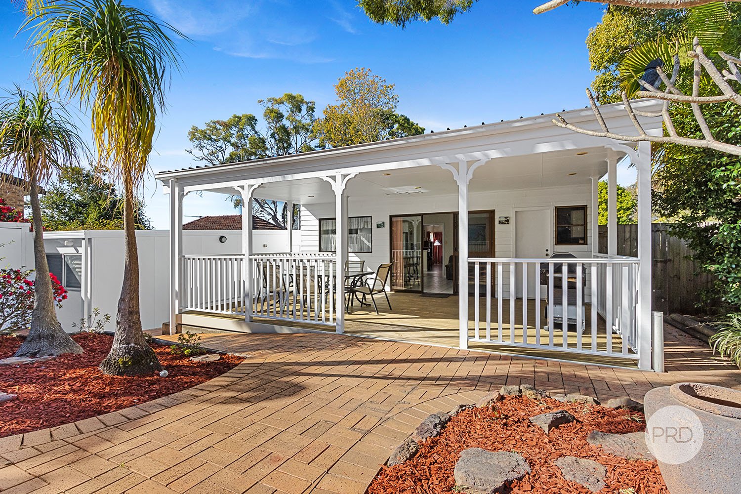 996 Forest Road LUGARNO 11
