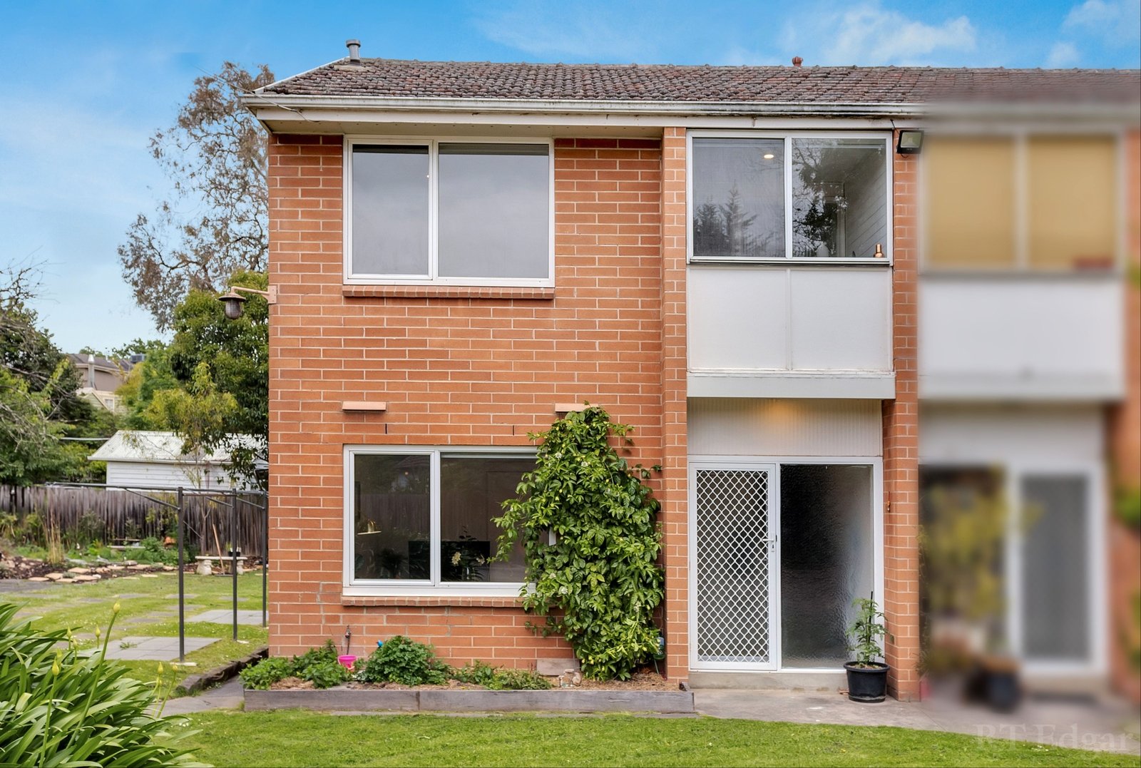 Real Estate and Property in 9/96 Severn Street, Box Hill North, VIC