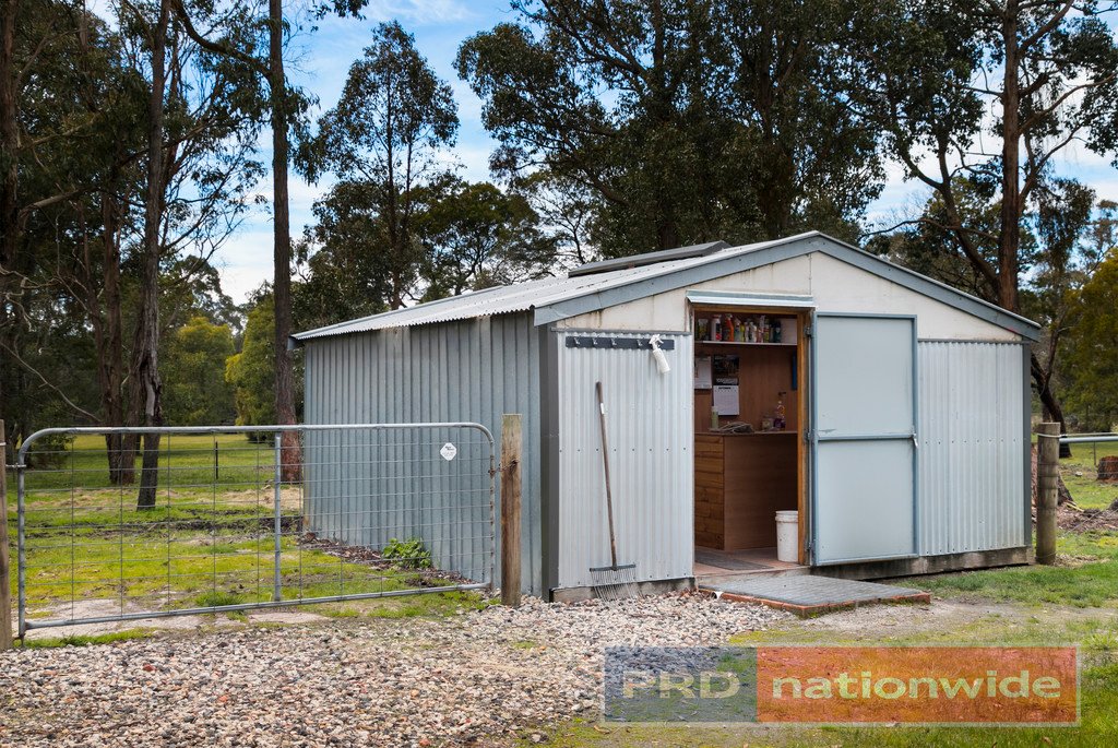 997 Pittong-Snake Valley Road SNAKE VALLEY 10