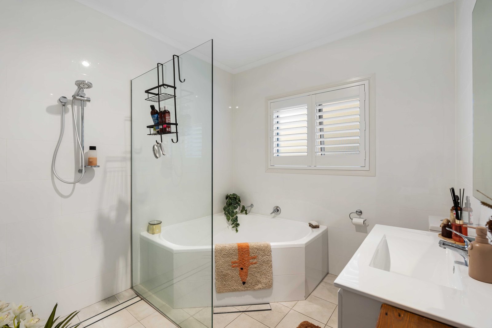 9/99 Bathurst Road ORANGE 10