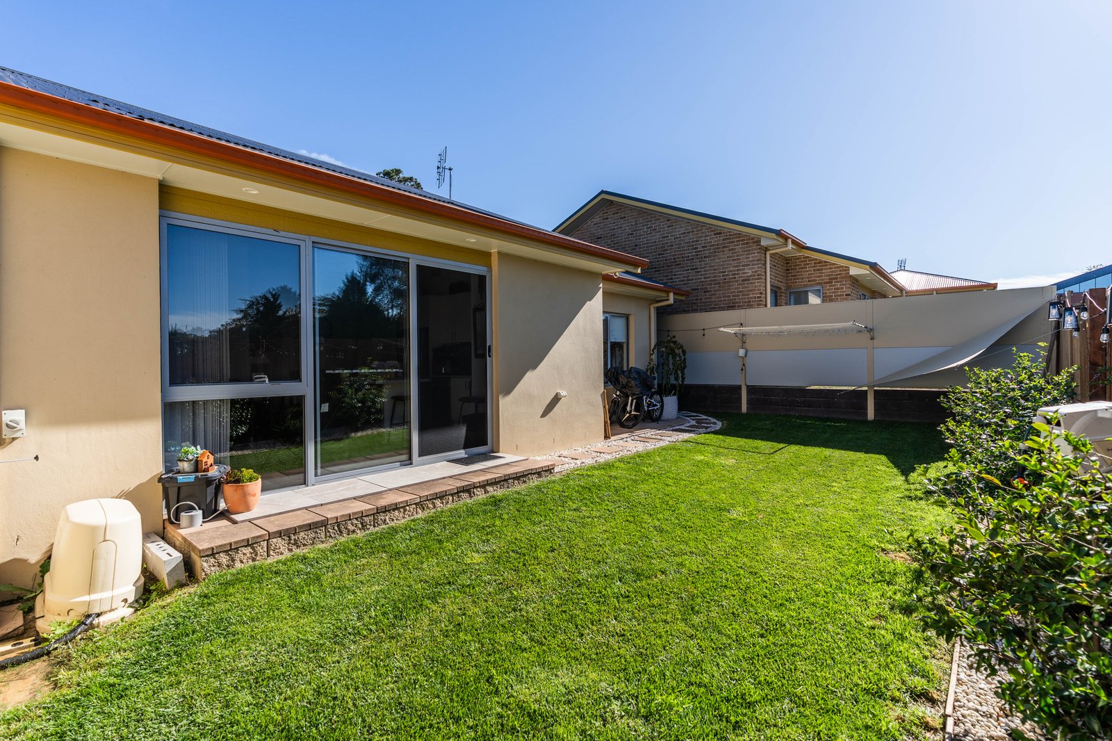 9/99 Bathurst Road ORANGE 13