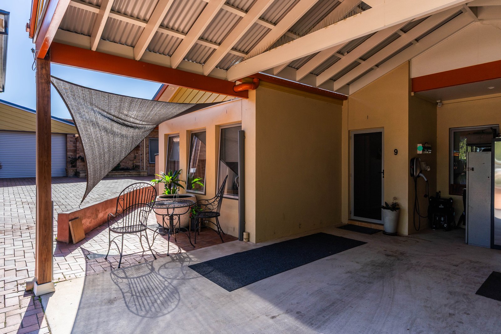 9/99 Bathurst Road ORANGE 22