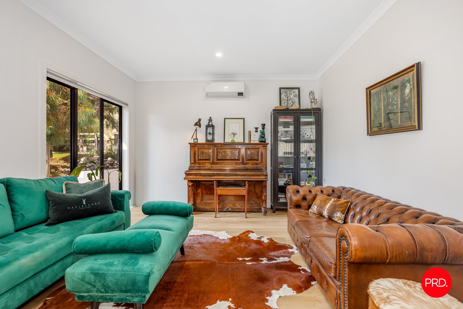 99A High Street TARADALE 3