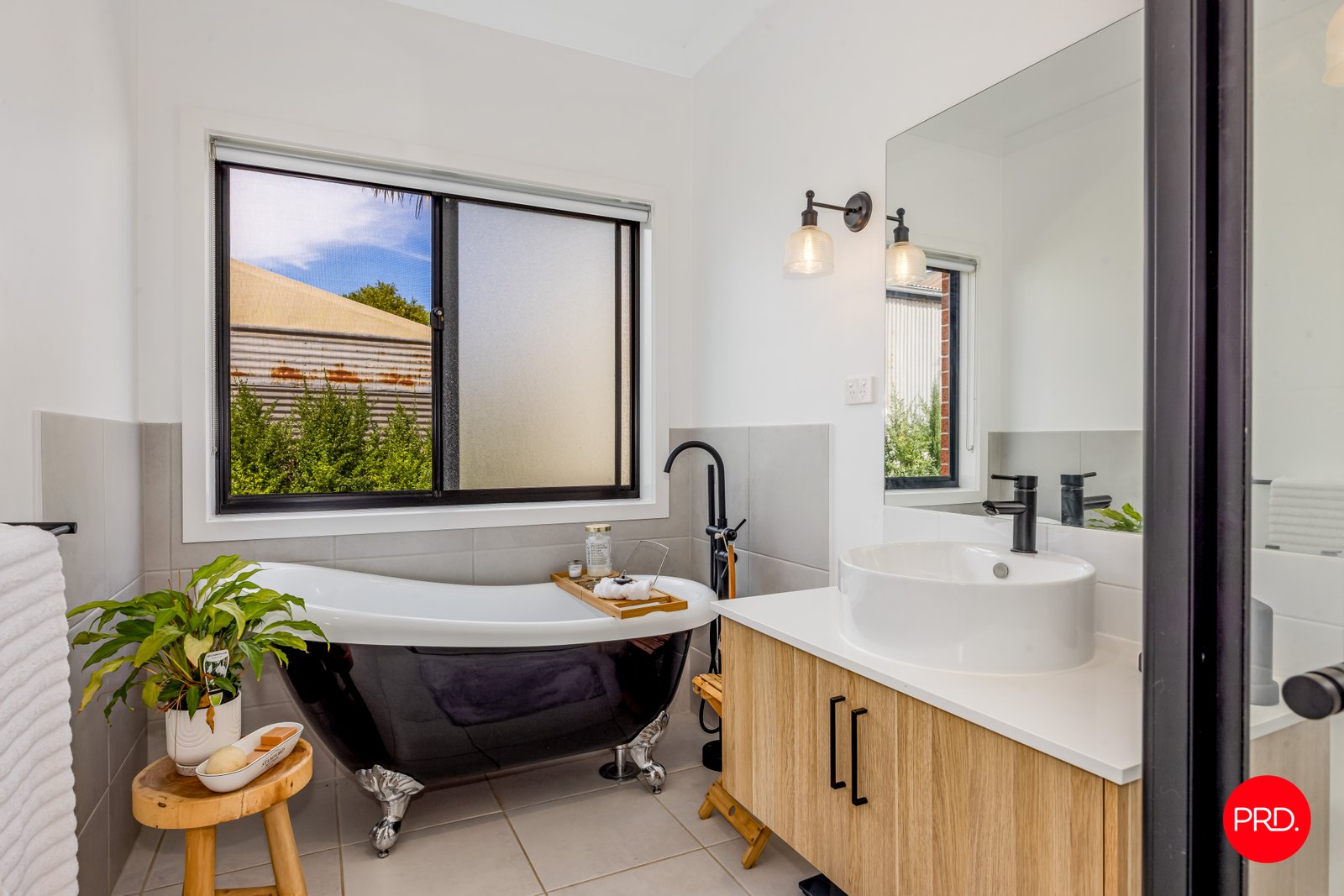 99A High Street TARADALE 10