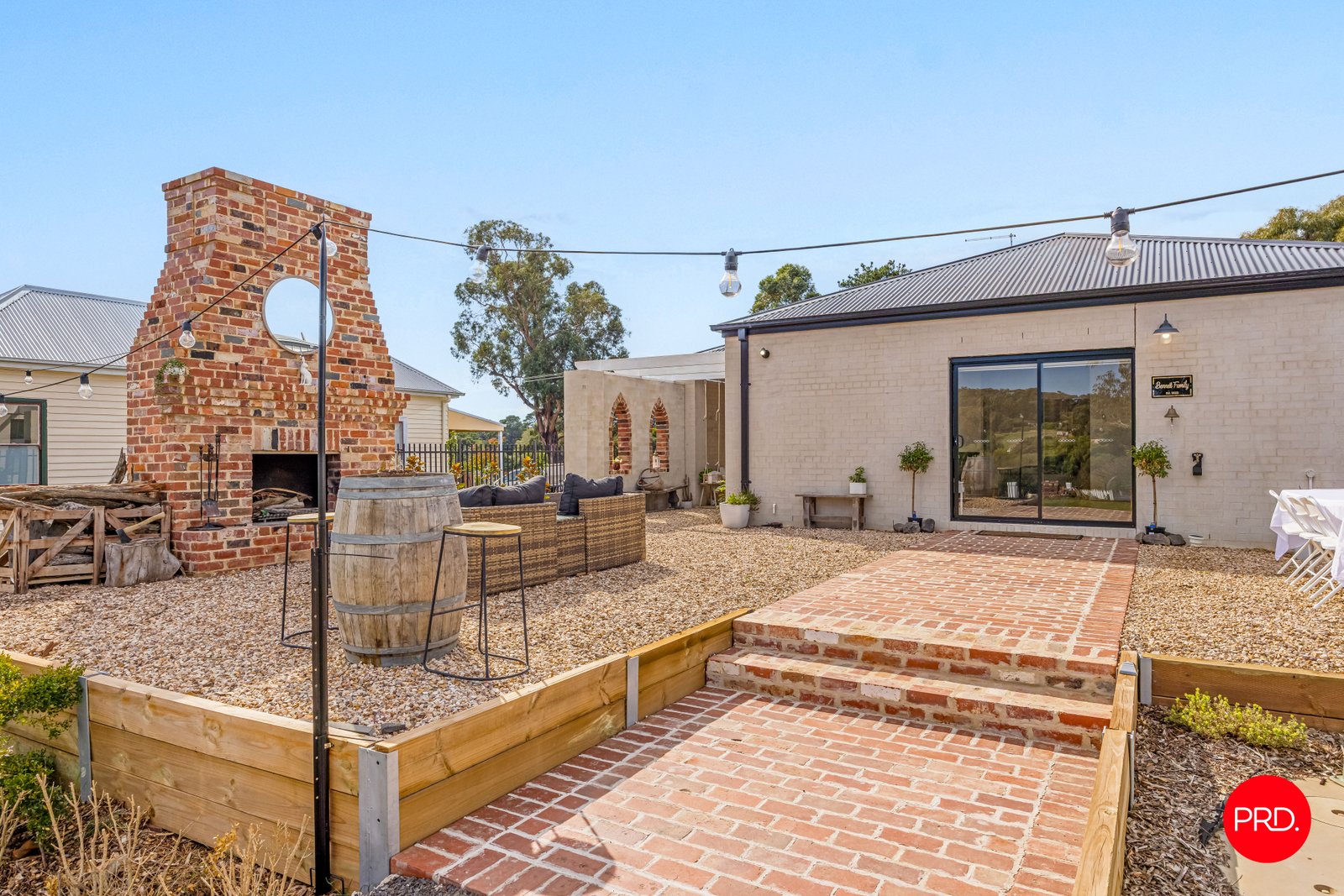 99A High Street TARADALE 14