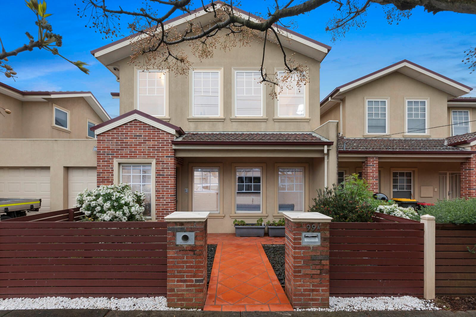Gallery: 99A Oakleigh Road