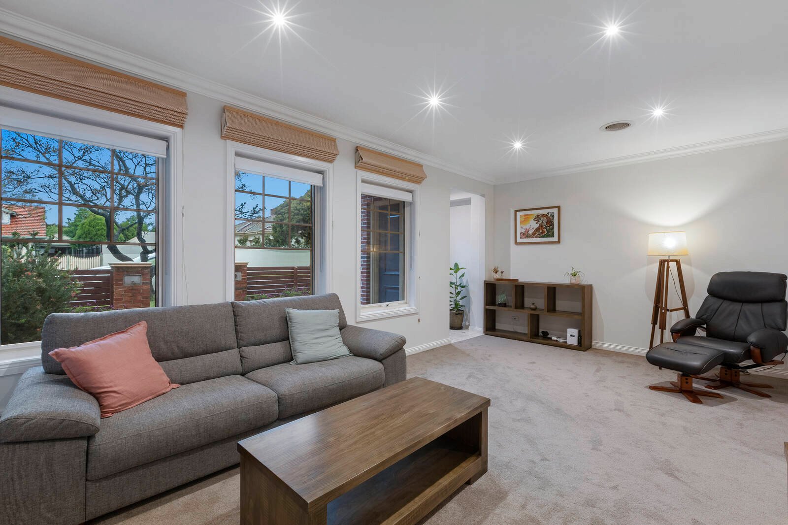 Gallery: 99A Oakleigh Road