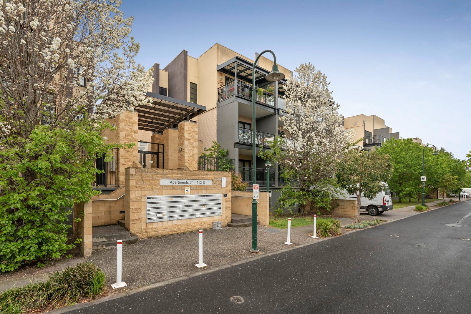 Real Estate and Property in 99B/115 Neerim Road, Glen Huntly, VIC