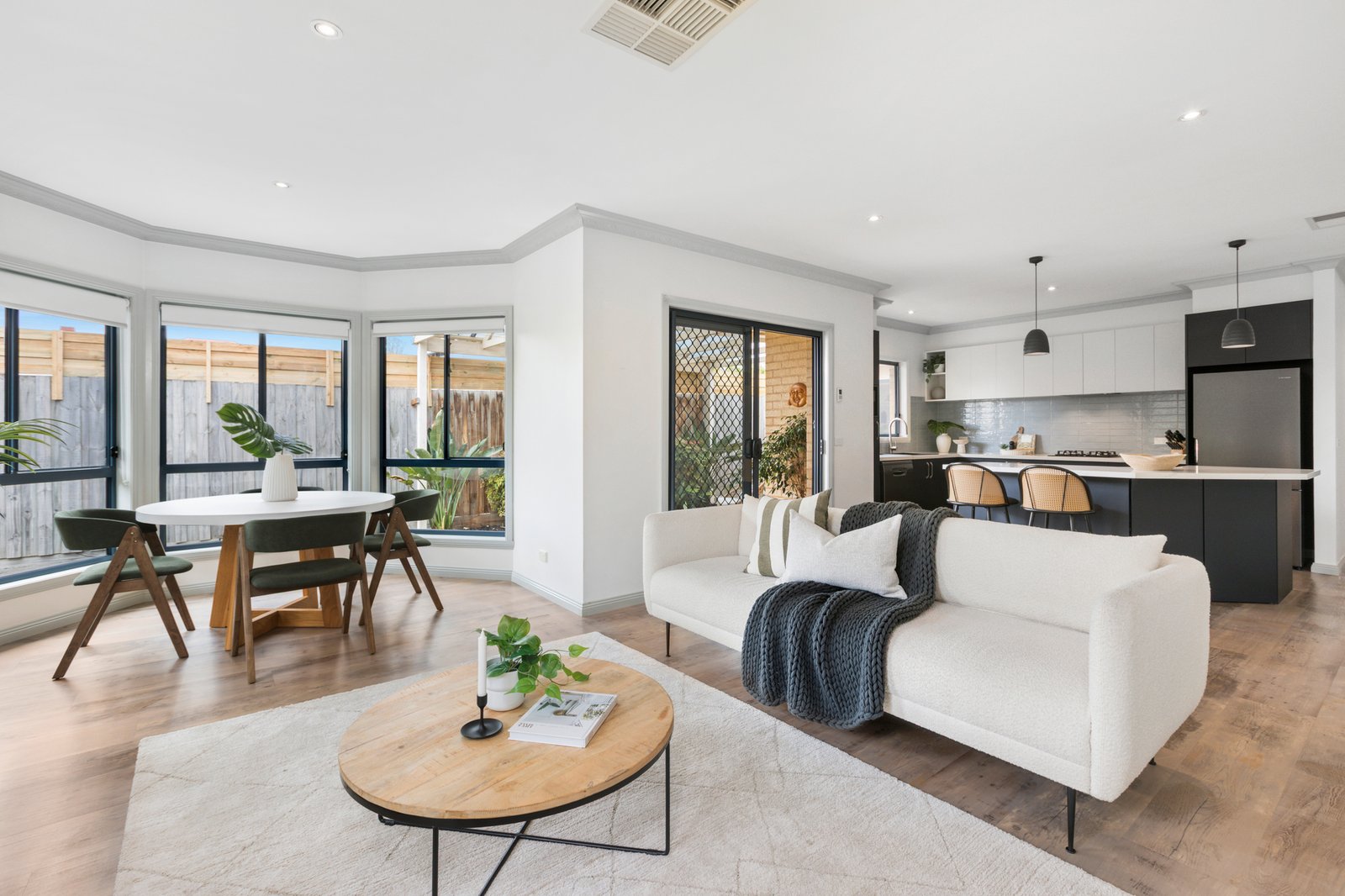 Gallery: 9A Ashmore Avenue