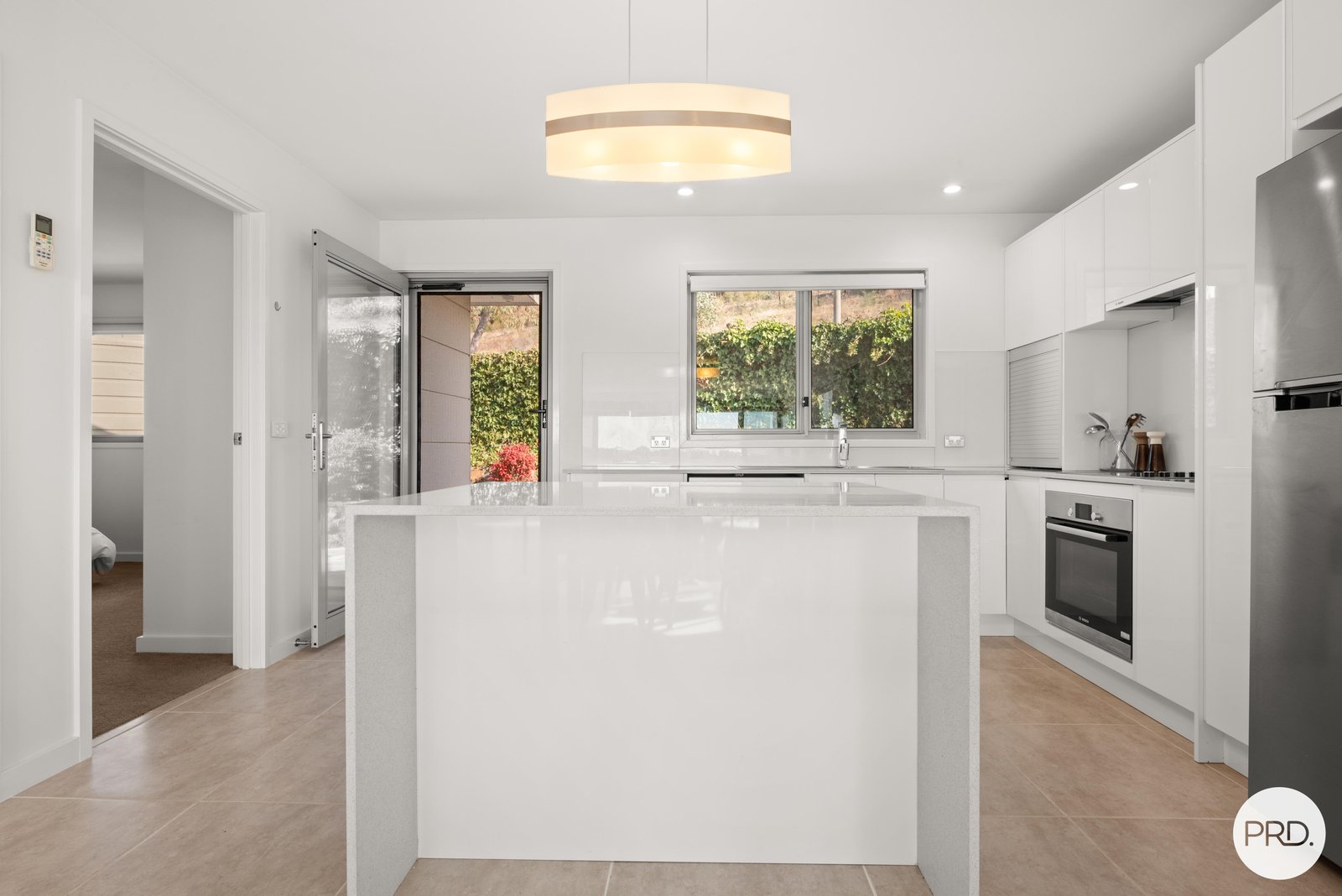 9A Barrow Place LYONS 4