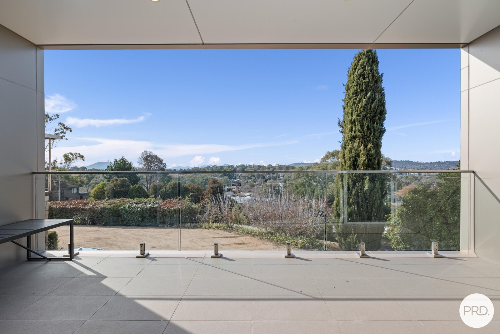 9A Barrow Place LYONS 22