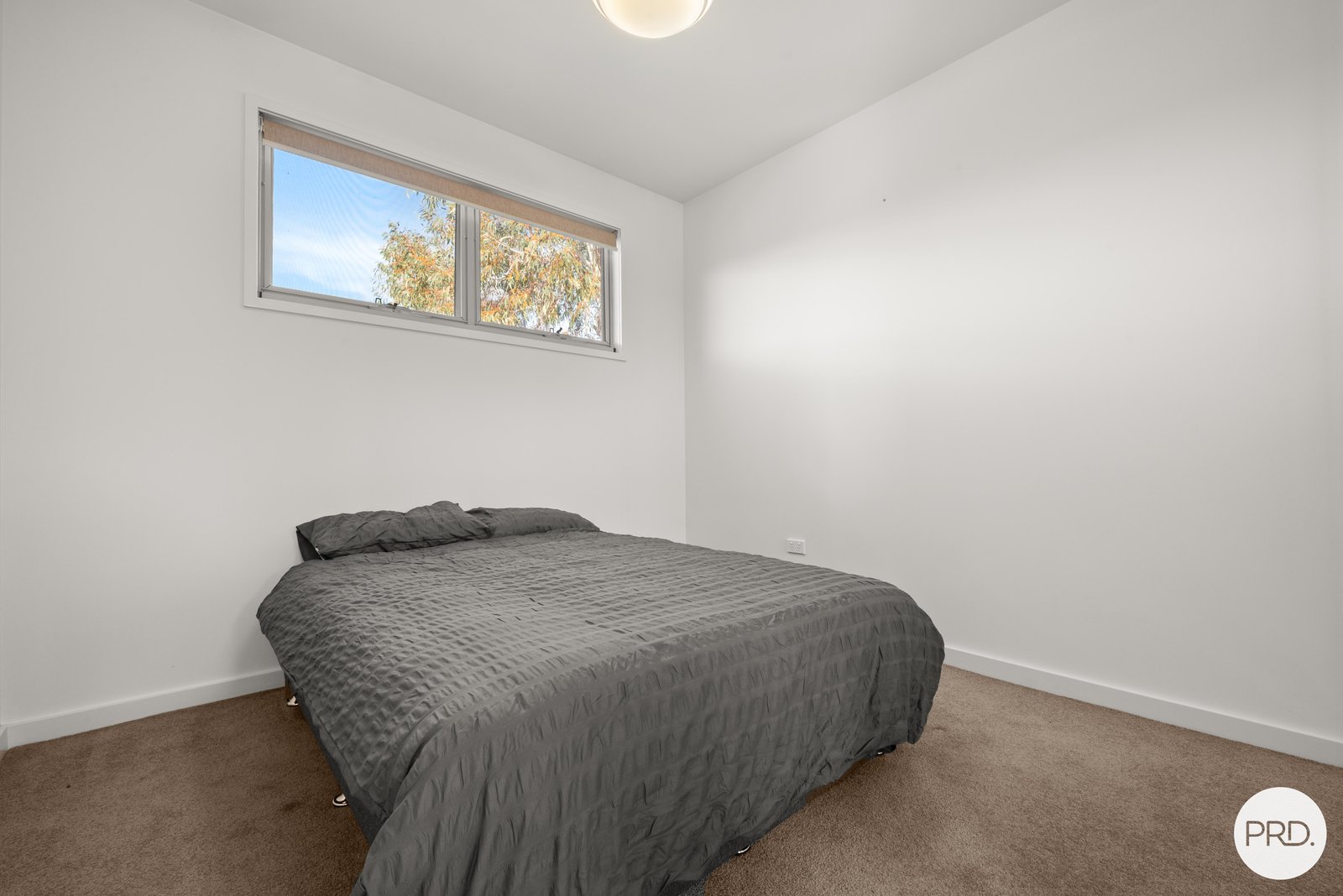 9A Barrow Place LYONS 17