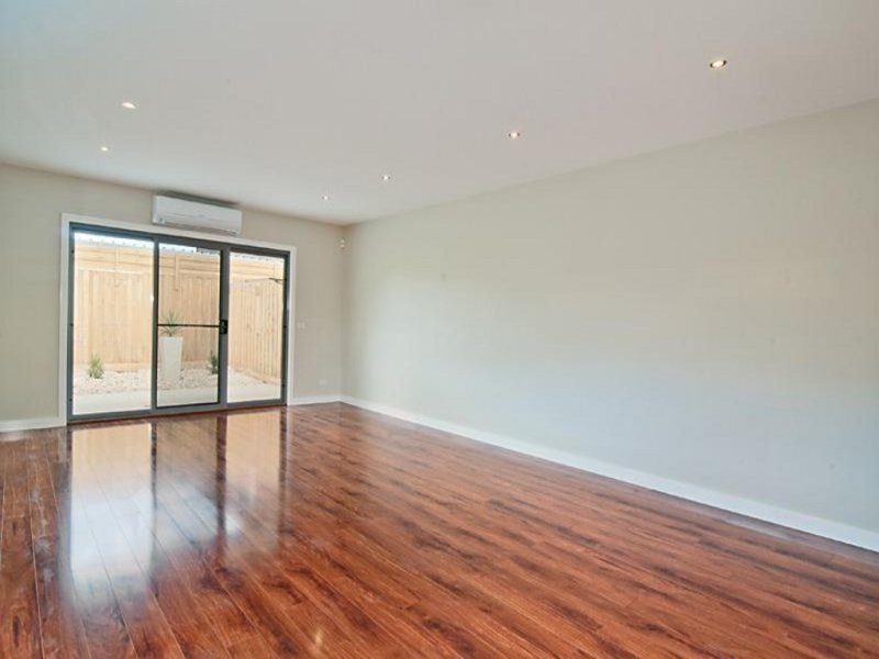 Gallery: 9A Bishop Street