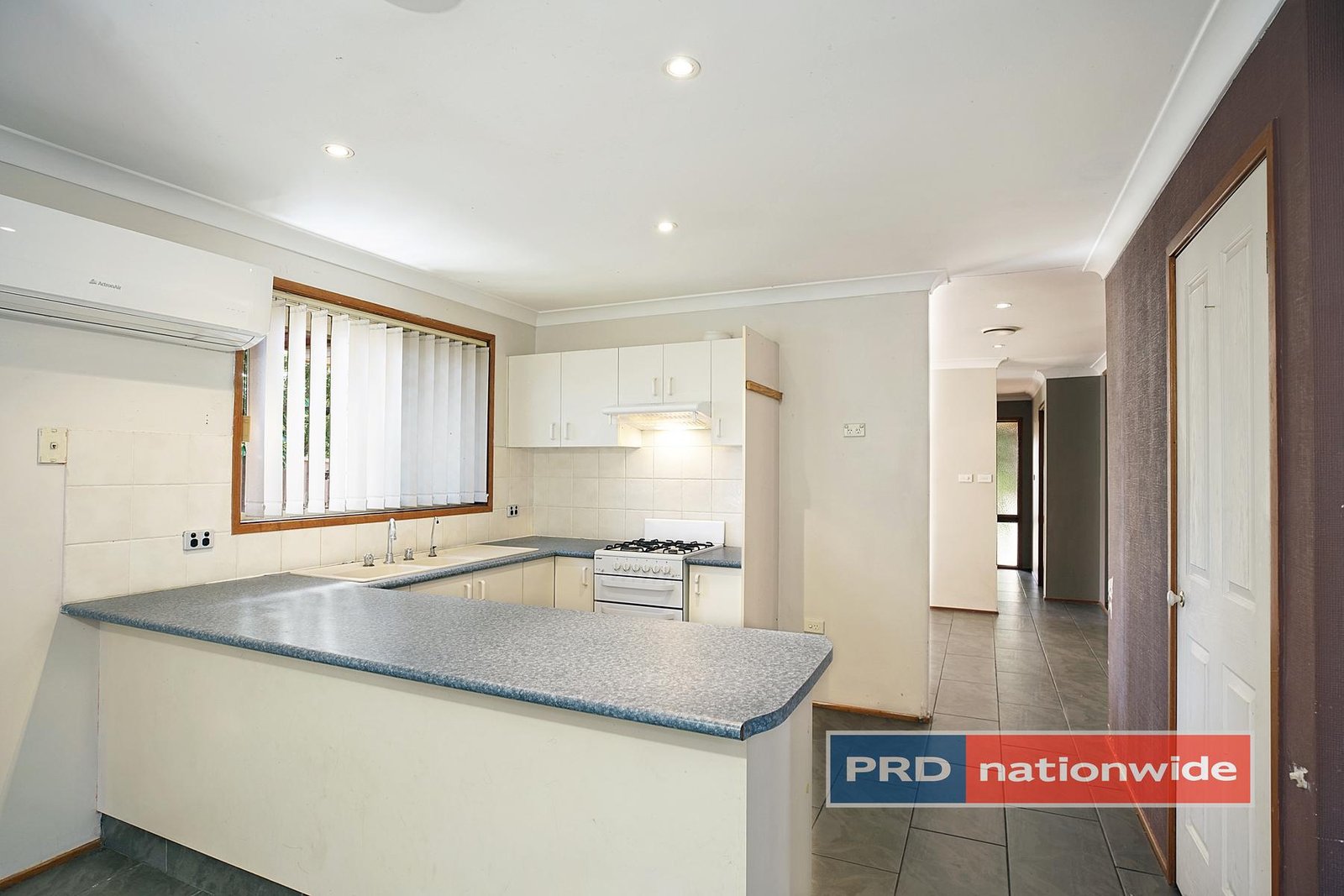9A Britten Close CRANEBROOK 3