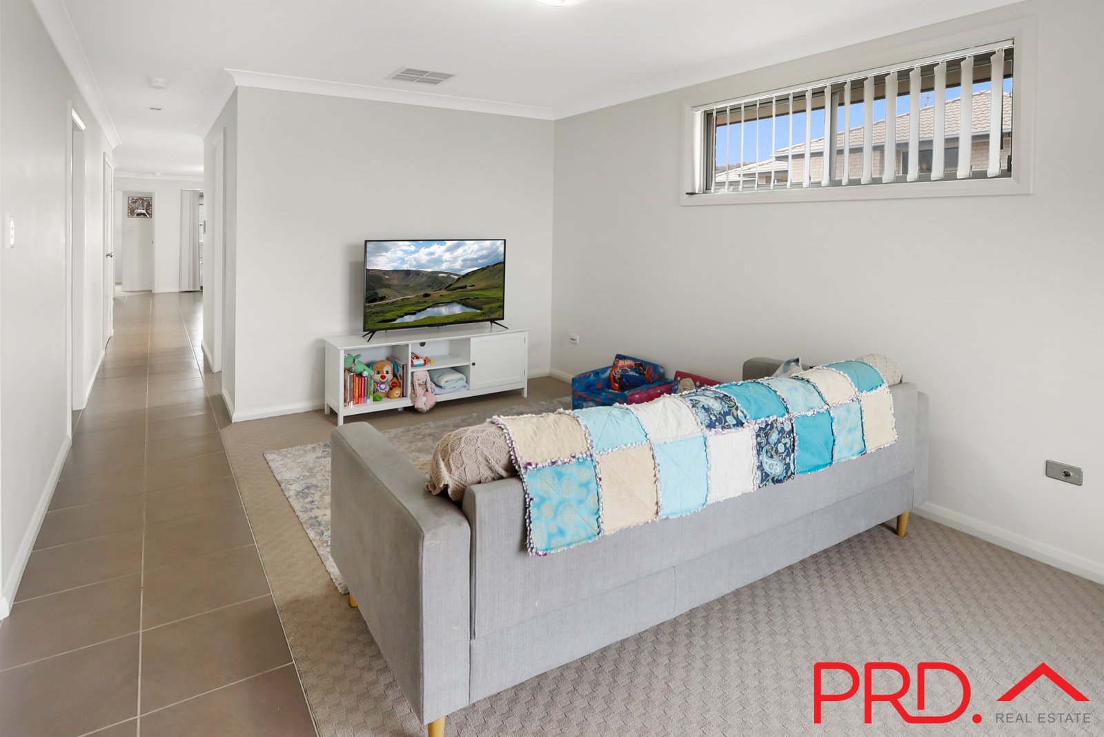 9a Brushbox Grove TAMWORTH 3