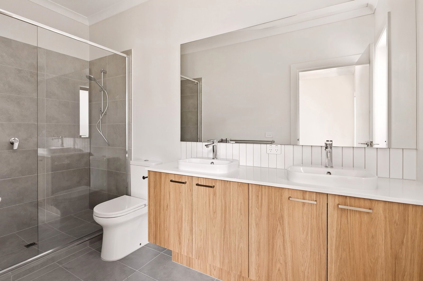 Real Estate and Property in 9a Coates Street, Bentleigh, VIC