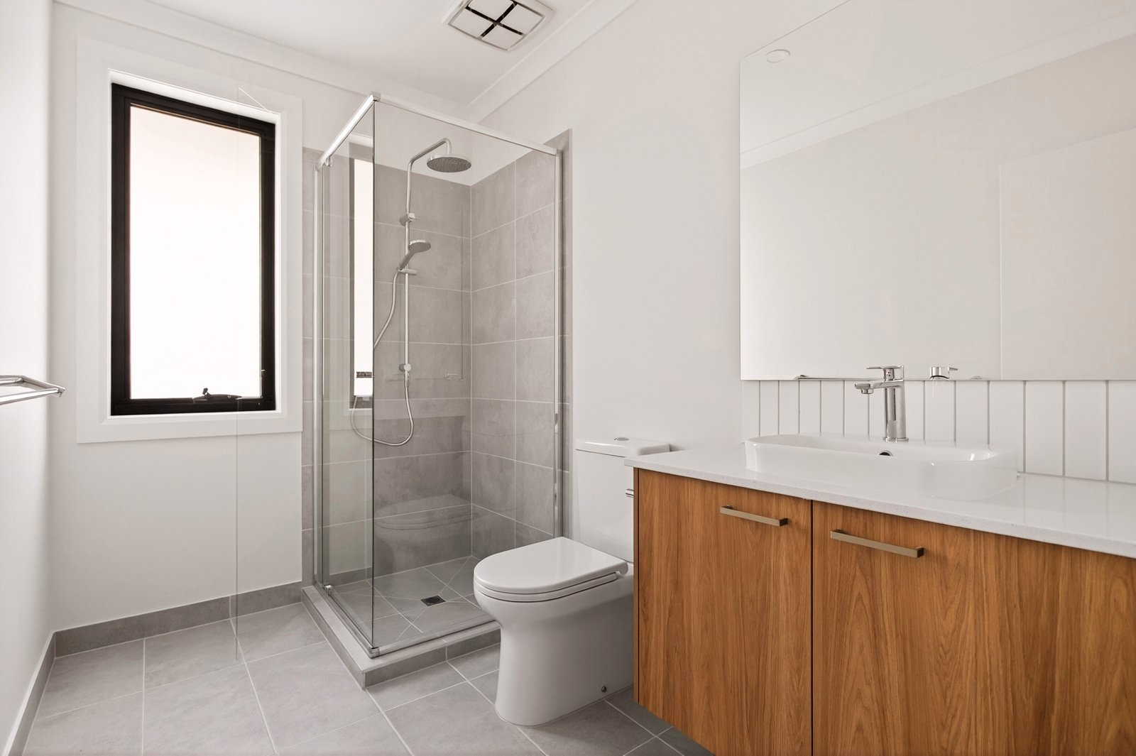 Real Estate and Property in 9a Coates Street, Bentleigh, VIC