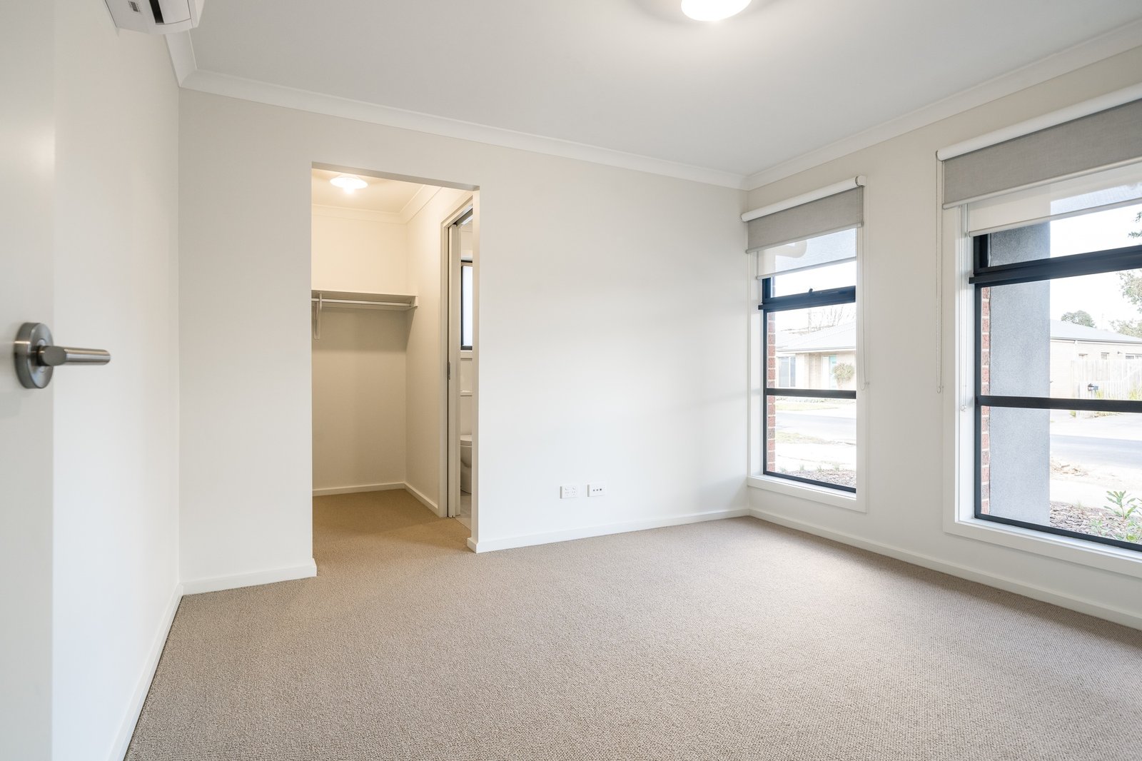 Gallery: 9A Francis Avenue