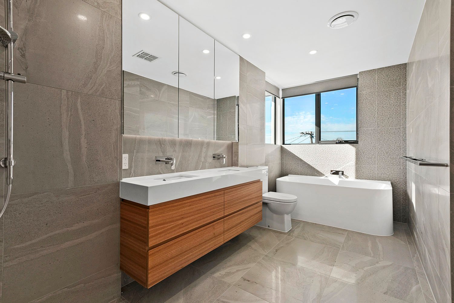 Gallery: 9A Gwenda Avenue