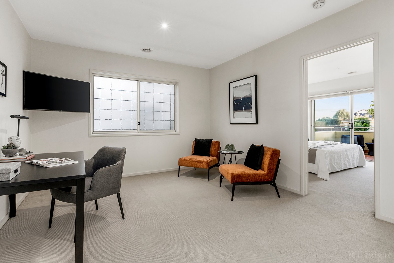Real Estate and Property in 9A James Street, Mordialloc, VIC