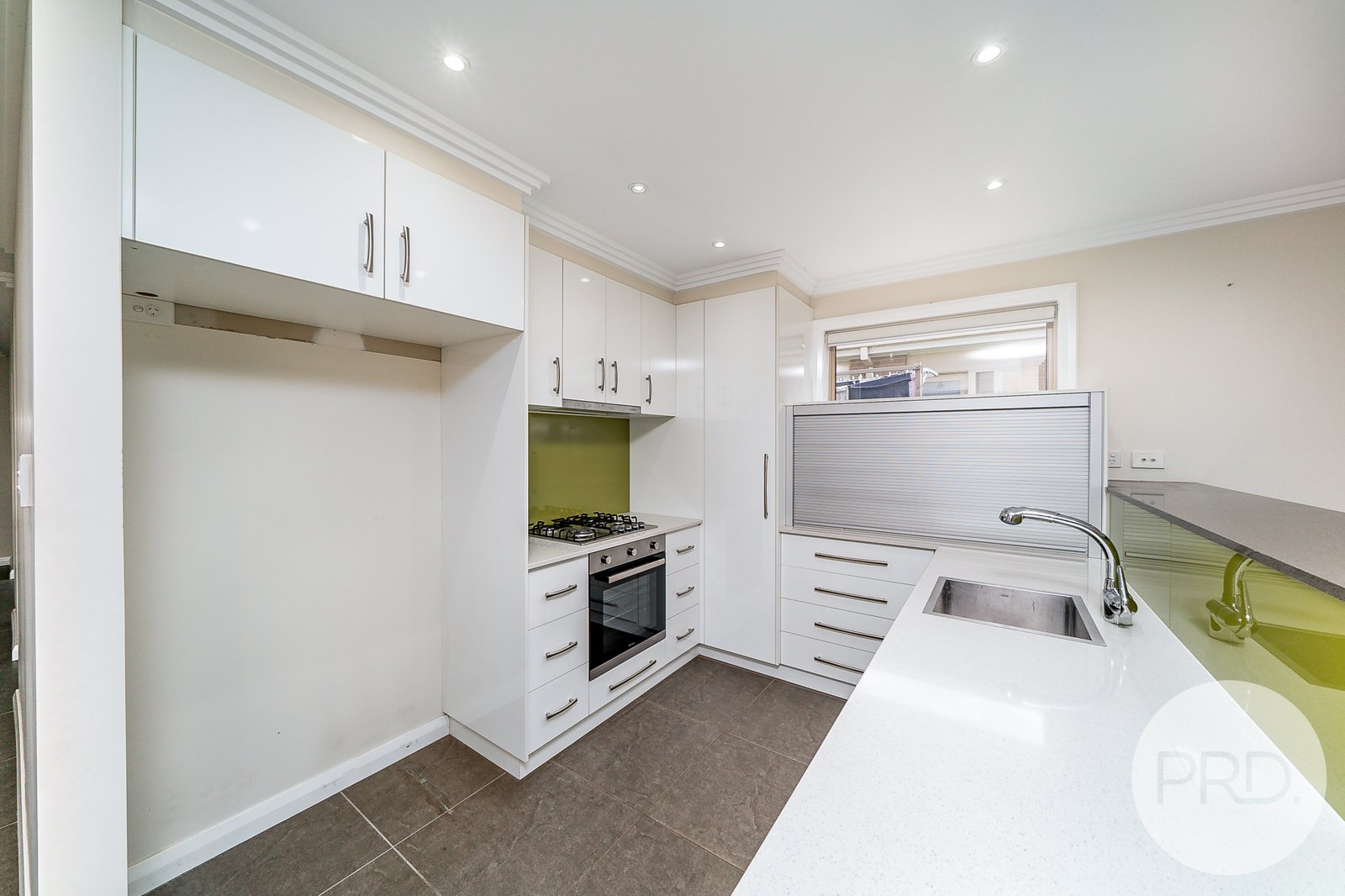 9A John Street KOORINGAL 3