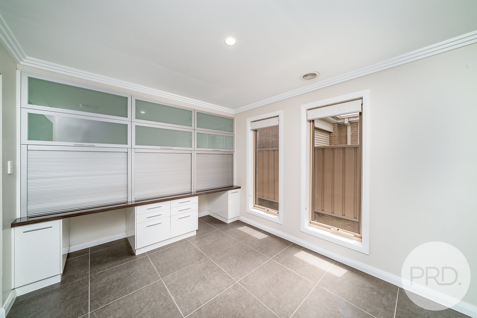 9A John Street KOORINGAL 5