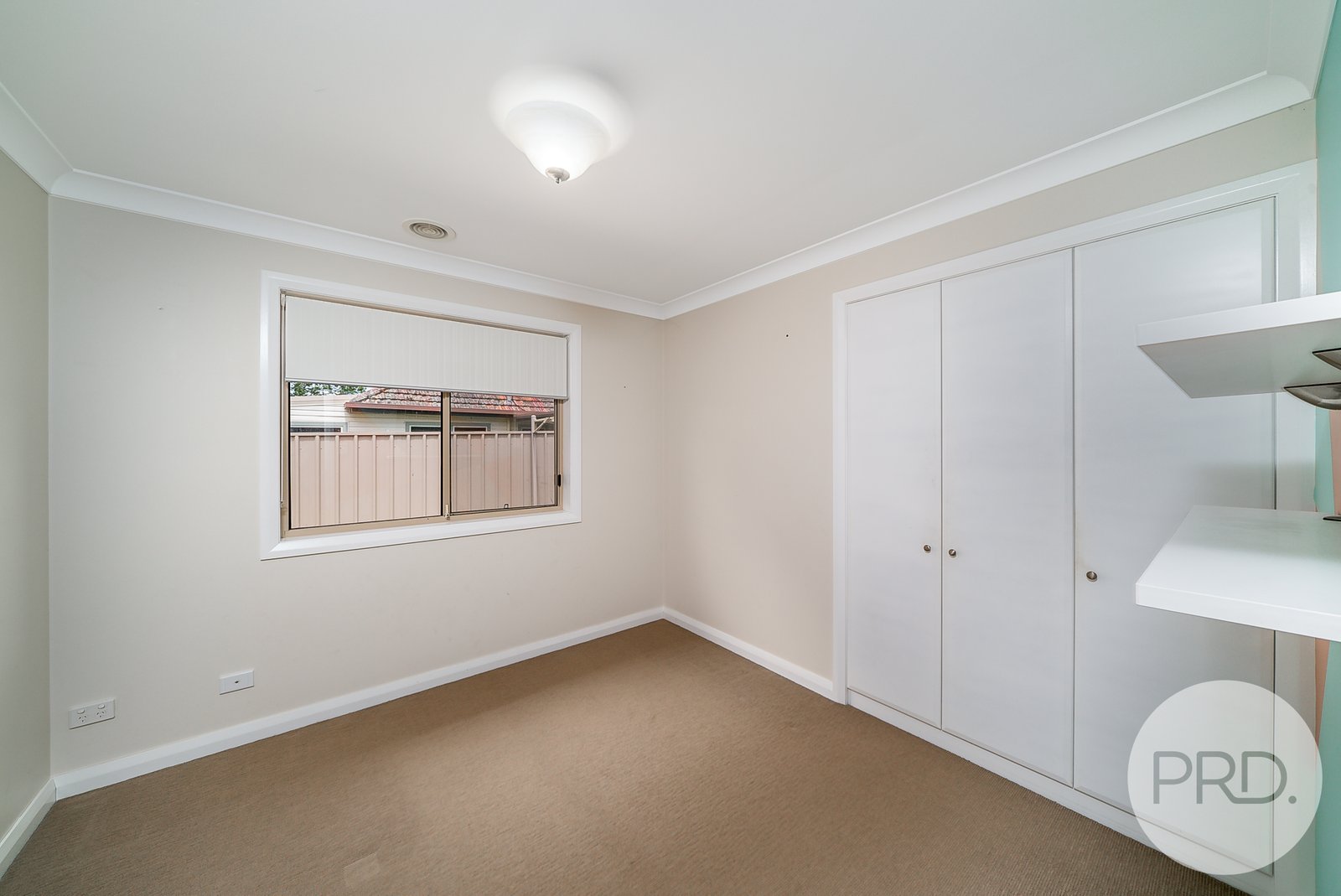 9A John Street KOORINGAL 9