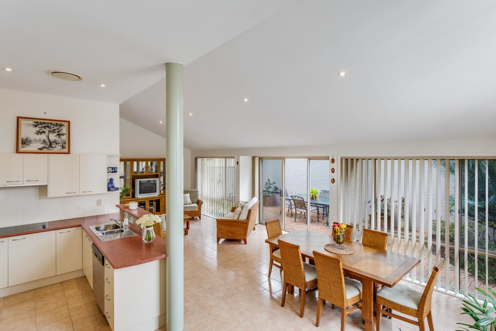 9a Keel Street SALAMANDER BAY 1