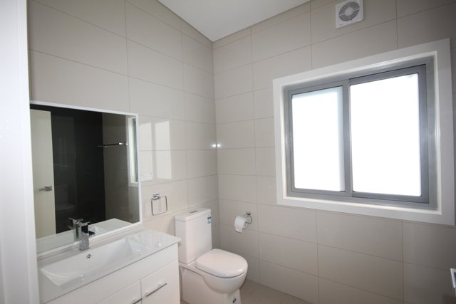 9a Leslie Street ROSELANDS 3