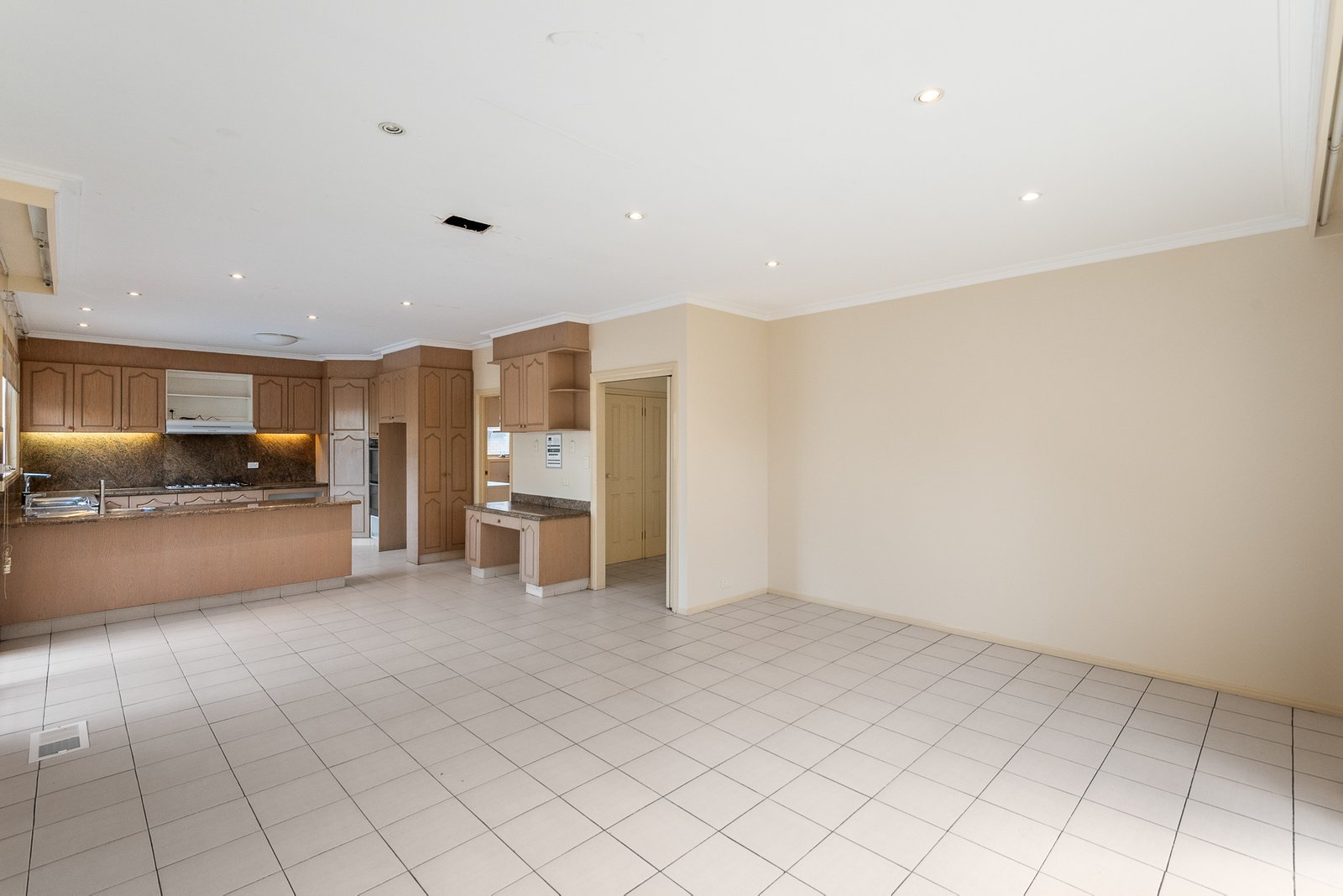 Gallery: 9A Loch Avenue
