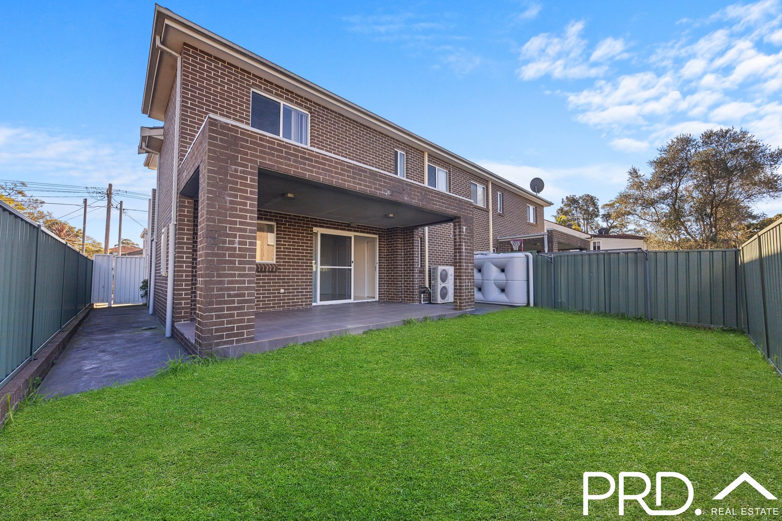 9A Matthews Avenue EAST HILLS 8