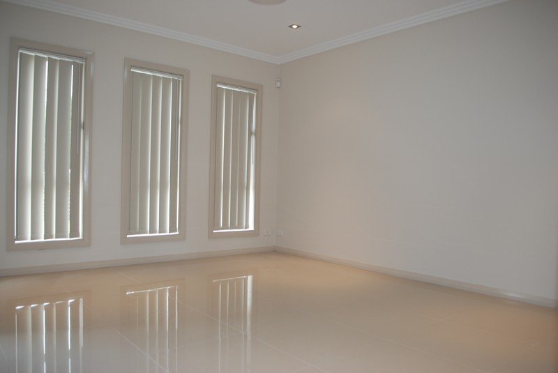 9A Matthews Avenue EAST HILLS 2