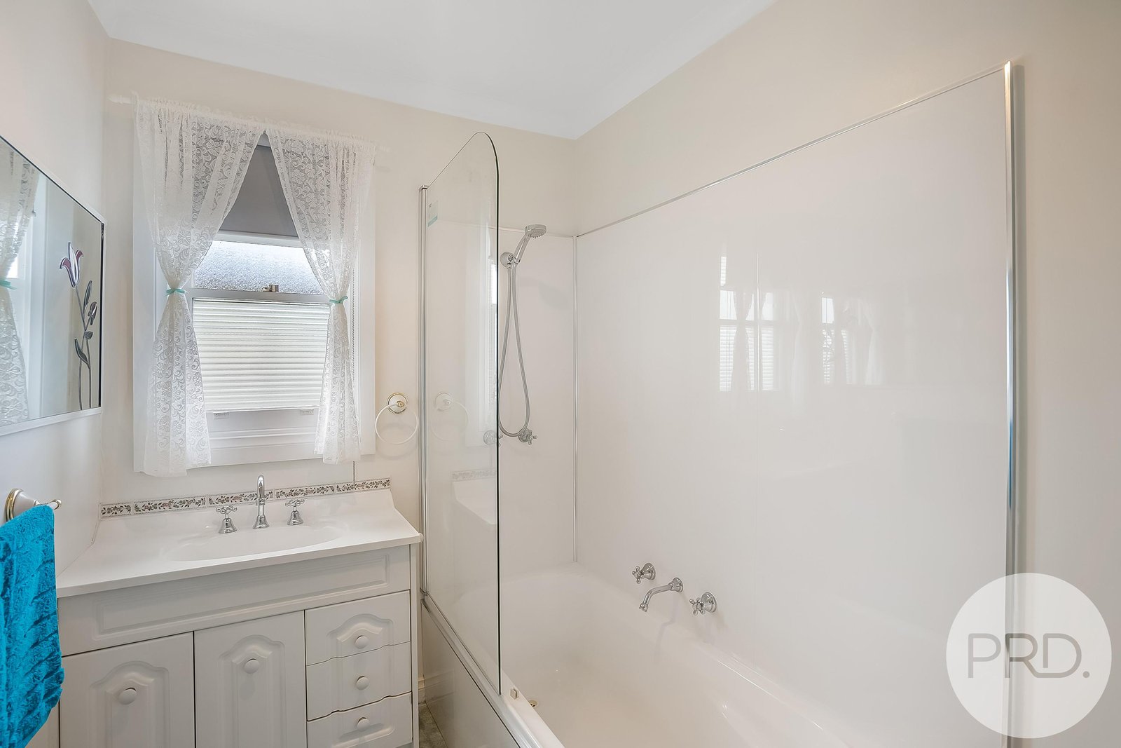 9a McGough Street GLENORCHY 8