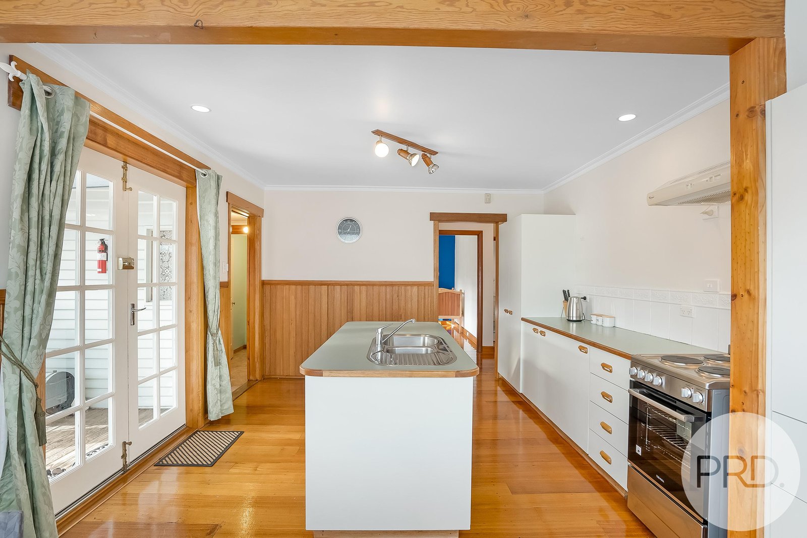 9a McGough Street GLENORCHY 12