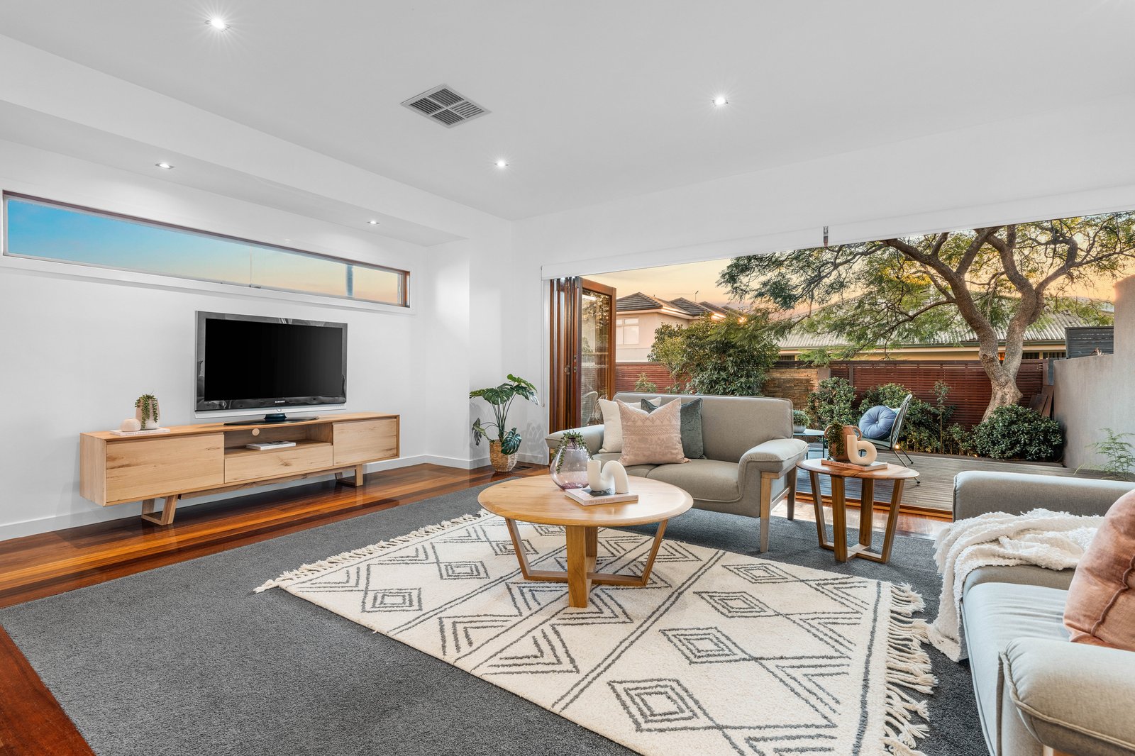 Gallery: 9A Murrong Avenue
