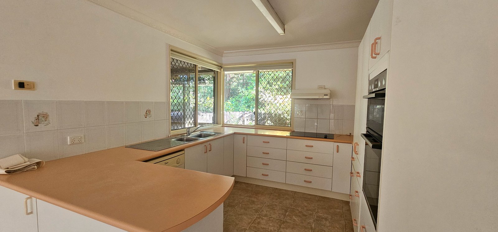 9A Polwarth Drive COFFS HARBOUR 4