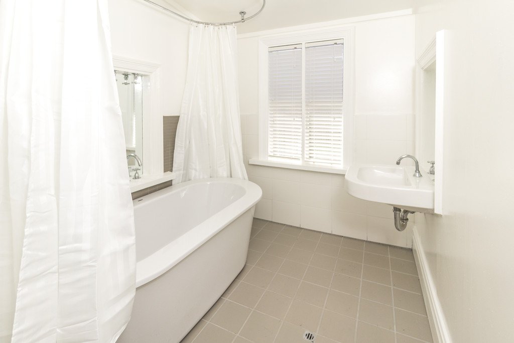 9A Prince St  TUMBARUMBA 2