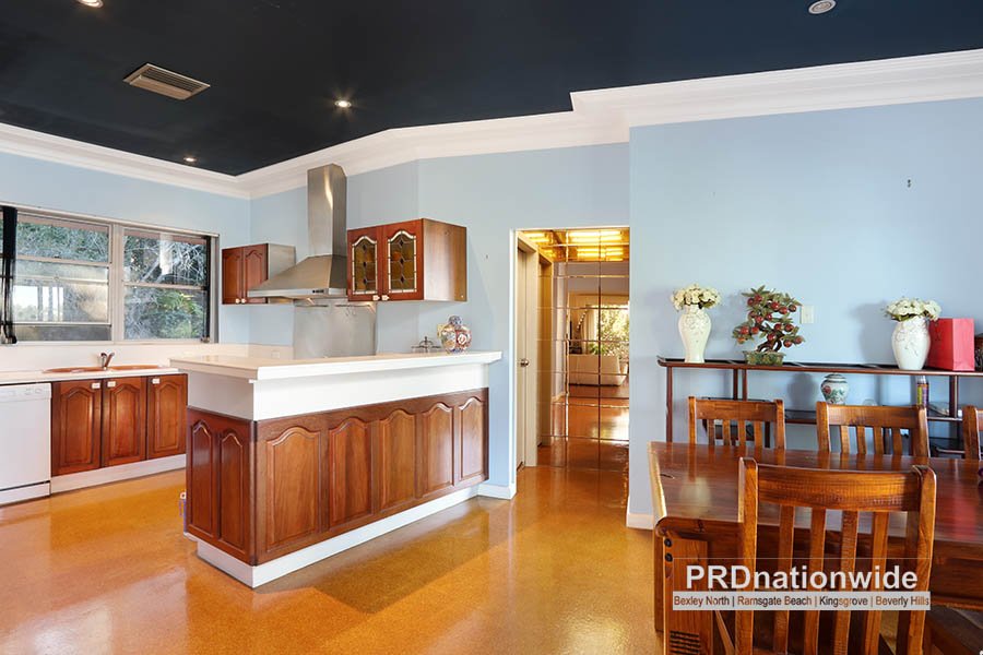 9a Southern Street OATLEY 7