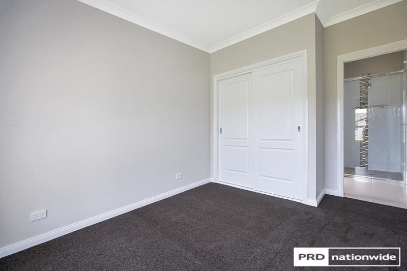 9A Warburton Drive TAMWORTH 7