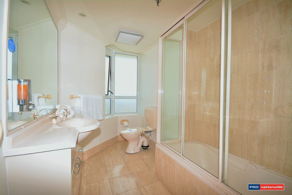 9A/3 Second Ave  BURLEIGH HEADS 11