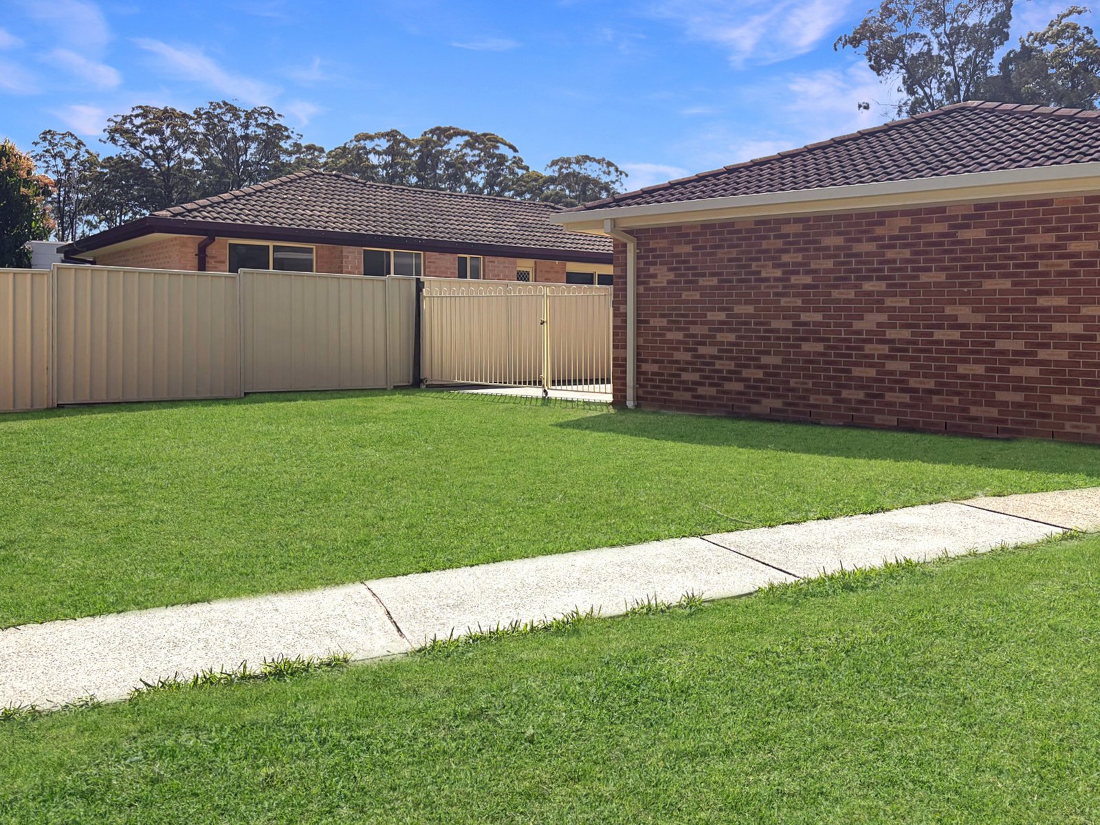 9B Cook Close LAKEWOOD 12