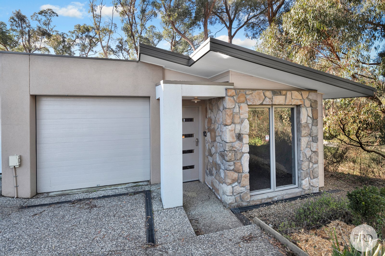 9B Hepburn Court CRESWICK 1