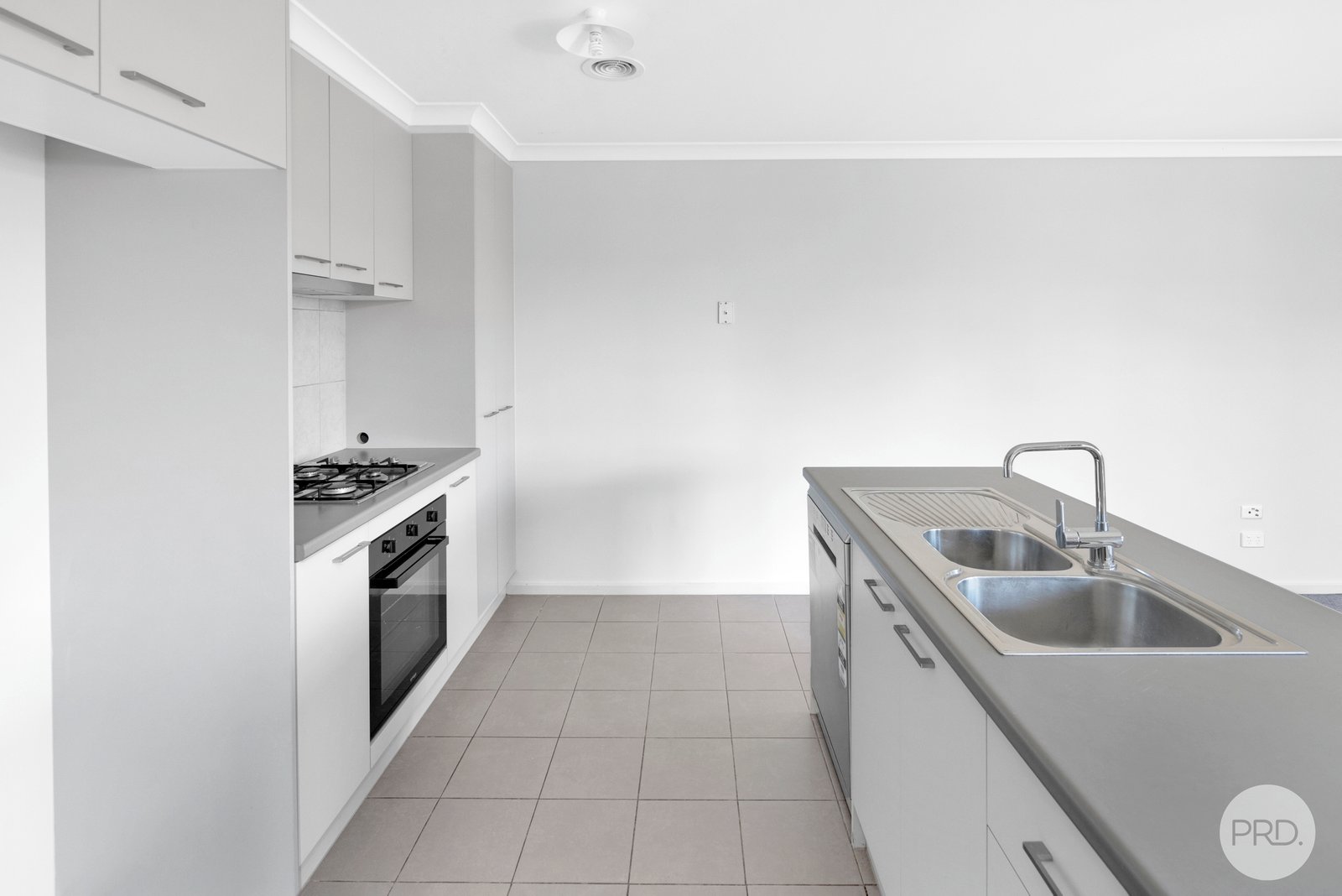 9B Hepburn Court CRESWICK 8