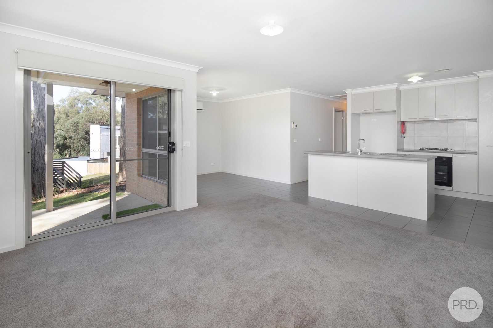 9B Hepburn Court CRESWICK 3