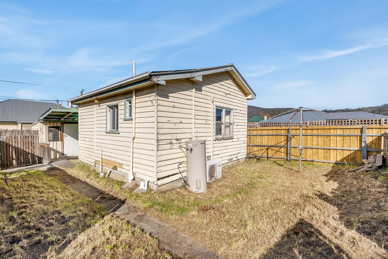 9/B Humphrey Street NEW NORFOLK 7